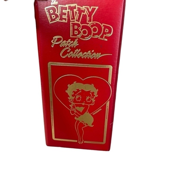 Betty Boop patch collection, binder,  willabee & ward WW, vintage - Picture 2 of 16